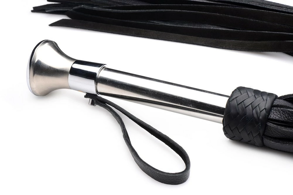 Floggers Extreme Sex Toys, Bondage, & Fucking Machines | ExtremeRestraintsLeather Flogger With Stainless Steel Handle 5 Floggers Extreme Sex Toys, Bondage, & Fucking Machines | ExtremeRestraintsLeather Flogger With Stainless Steel Handle - Image 3