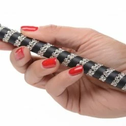 Crops Extreme Sex Toys, Bondage, & Fucking Machines | ExtremeRestraintsShort Leather Riding Crop With Rhinestone Handle -SEX TOY SHOP ag760 hand 001 1000x560